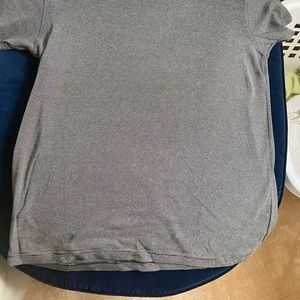 Banana Republic long sleeve top vee neck